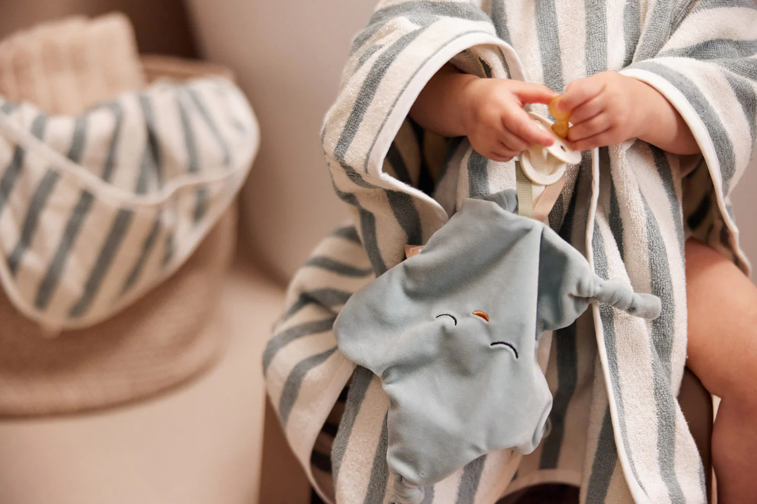 Tuto porta chupete Star Sea Green Jollein