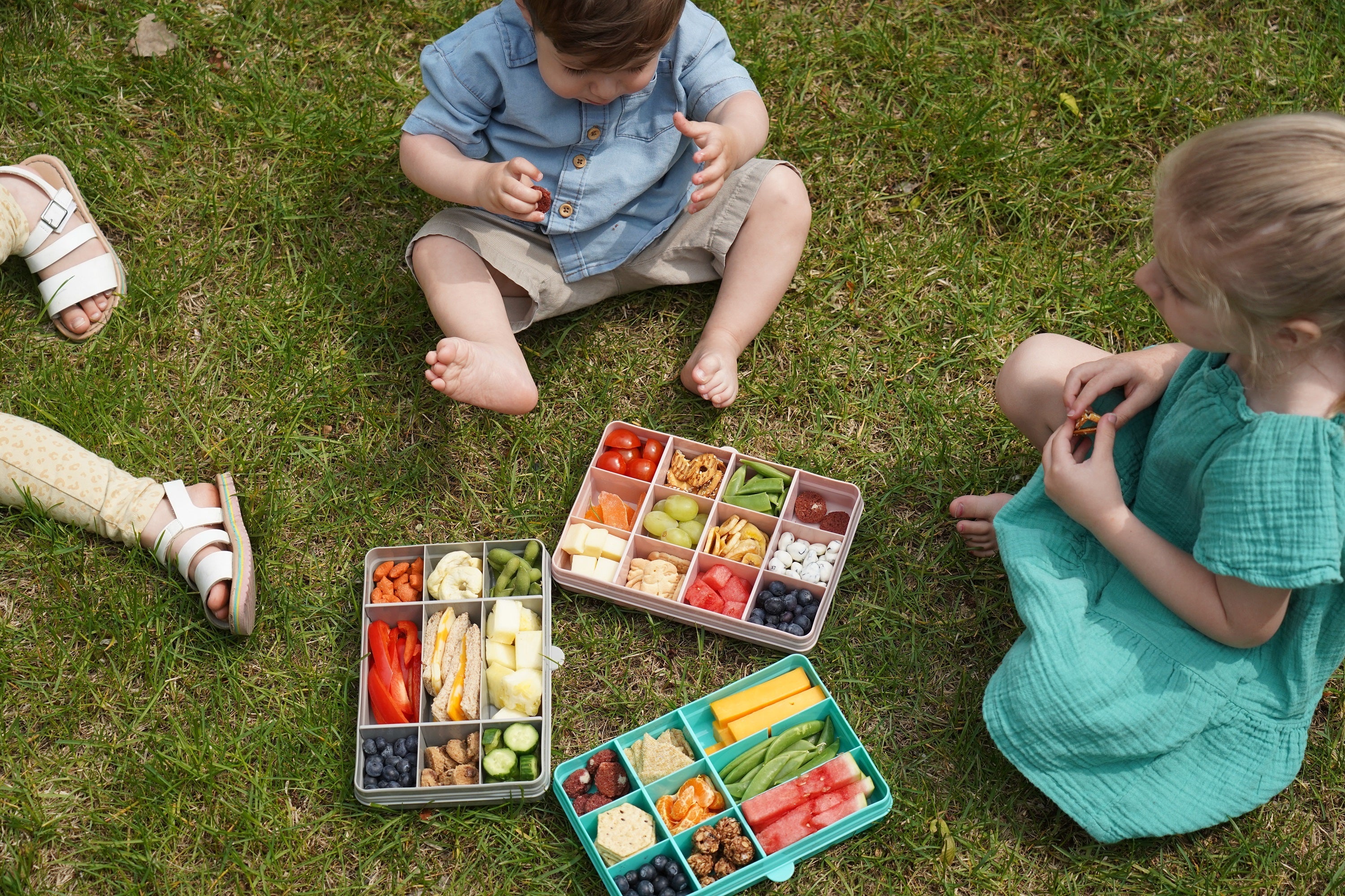 Caja contenedora para snack azul Melii