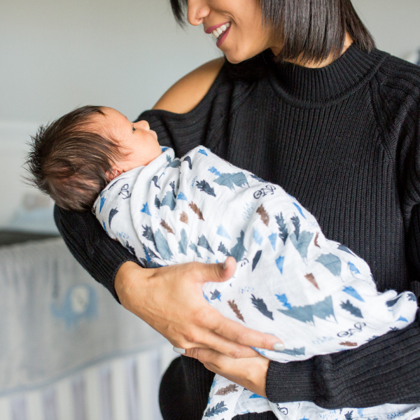 Swaddle Mountain Top Lulujo