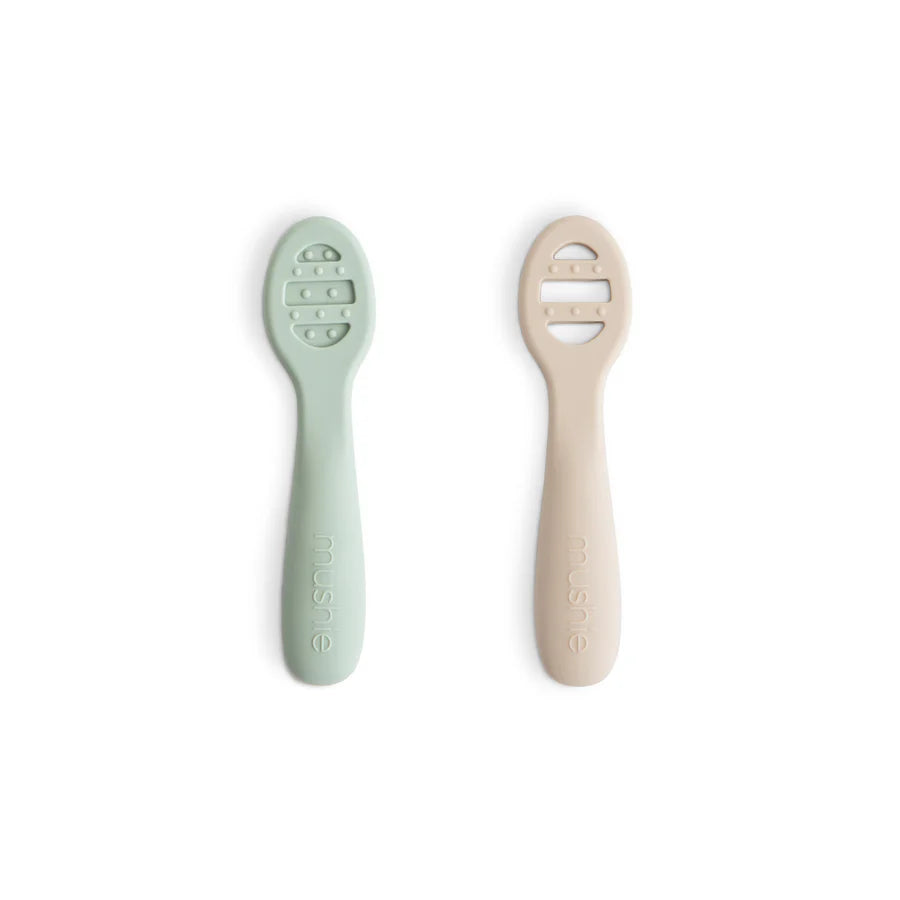 Cucharas para bebé primera alimentación Cambridge Blue / Shifting Sand Mushie