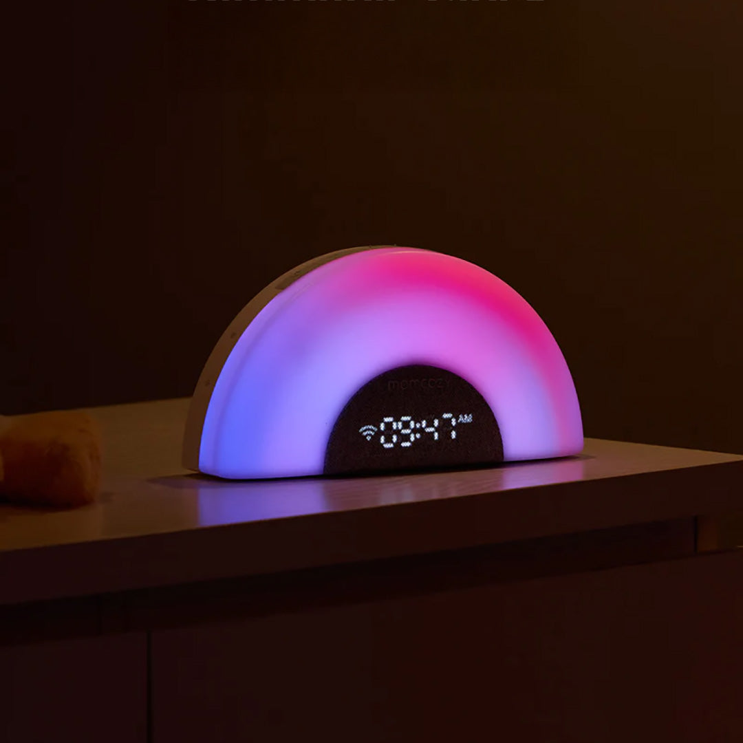 Lámpara y Máquina Ruido Blanco Arcoíris Momcozy
