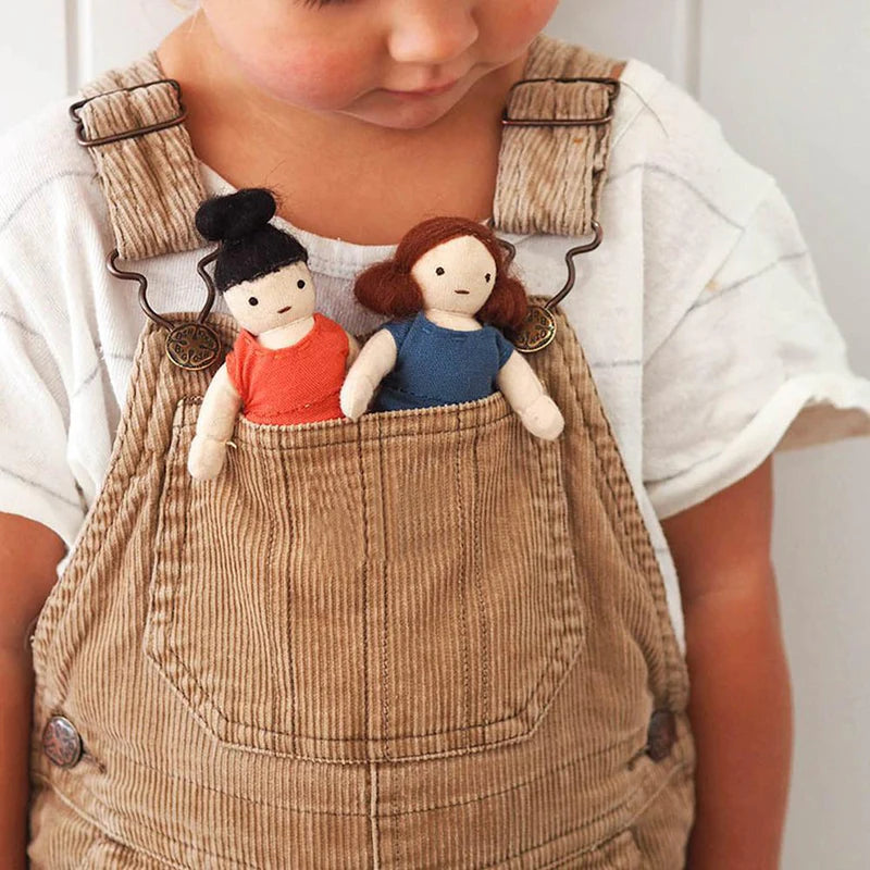 Holdie Folk June Olli Ella