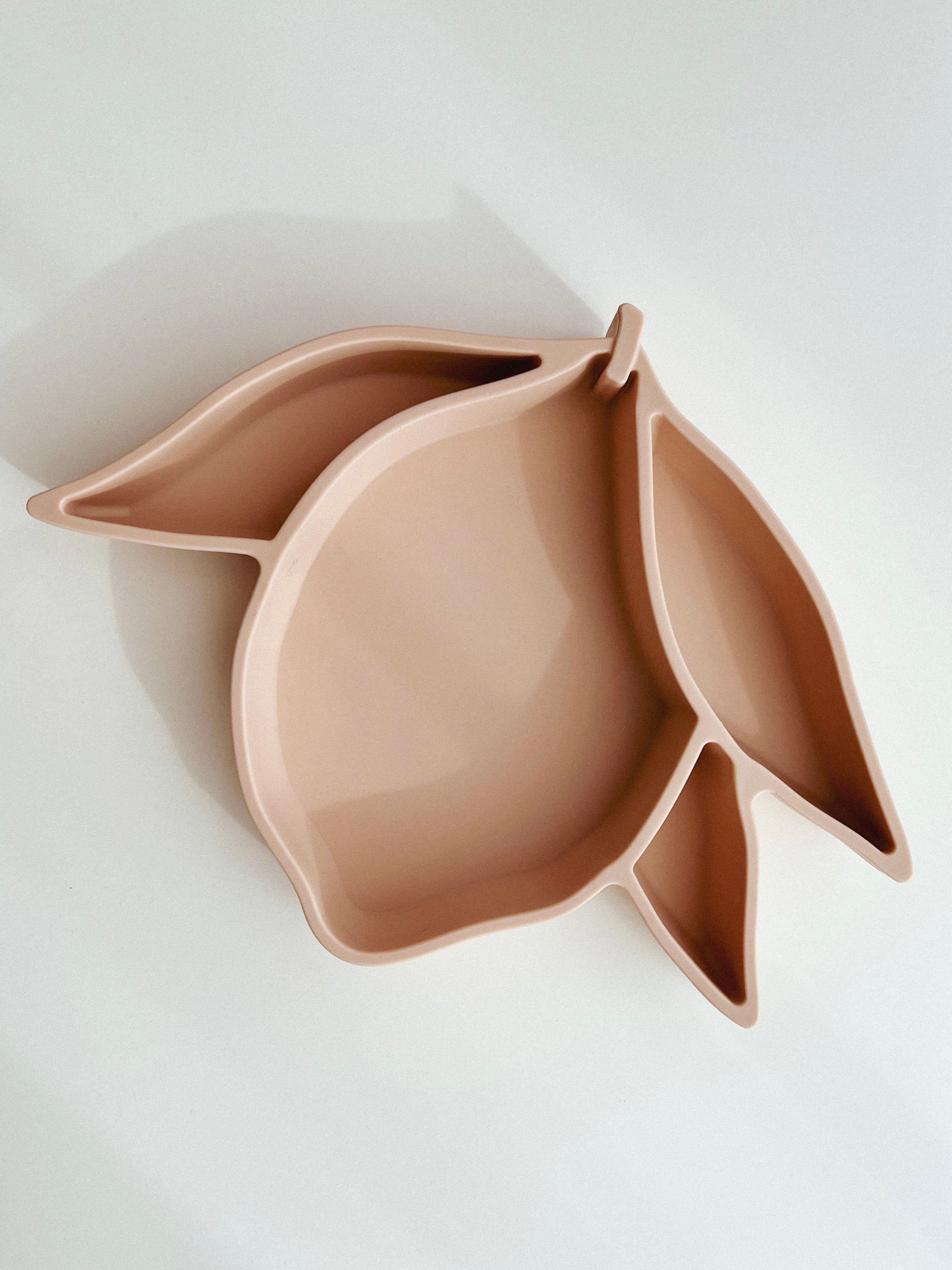 Bowl silicona Lemon Rose Sand Konges Sløjd