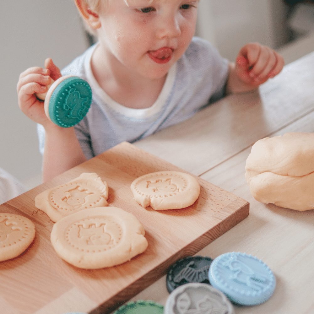 Set de Sellos para Galletas We Might Be Tiny